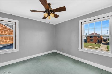 2125 Brookview Boulevard Parma OH 44134