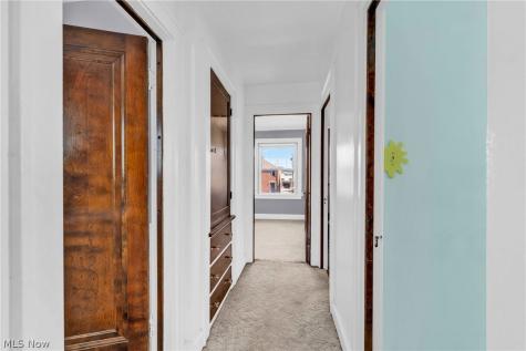 2125 Brookview Boulevard Parma OH 44134
