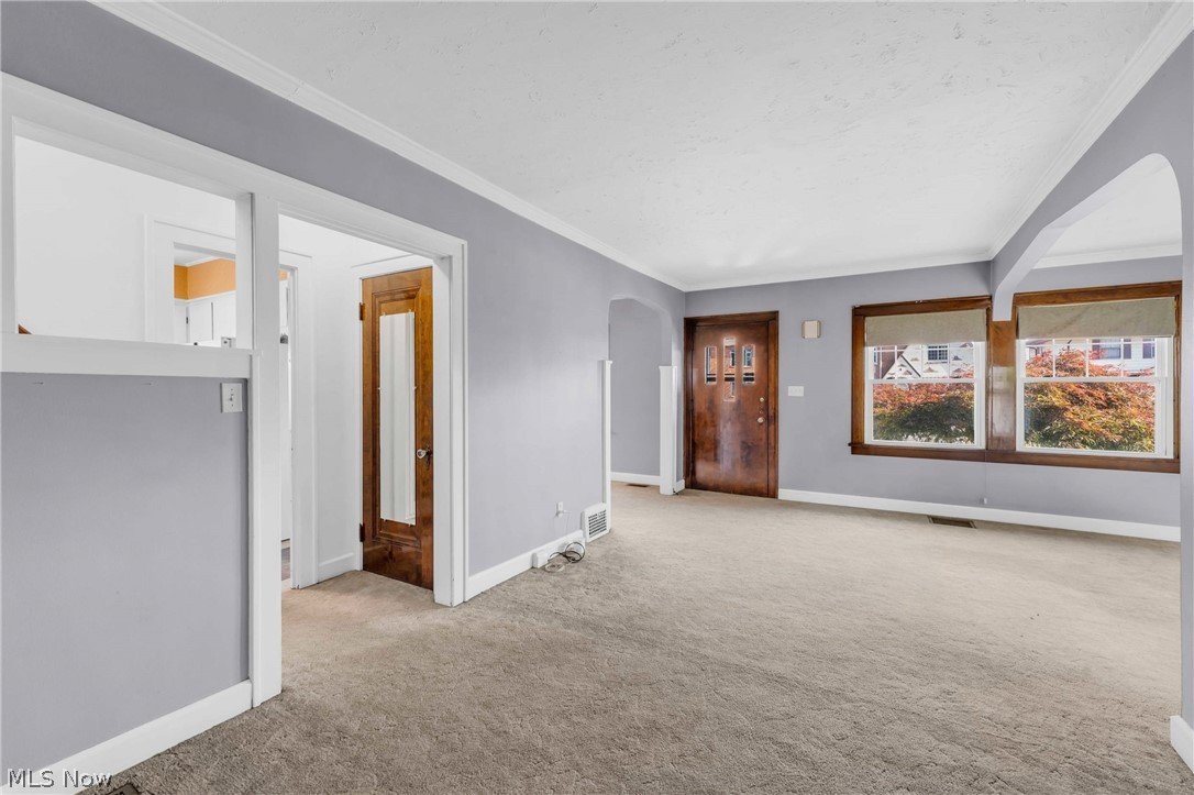 2125 Brookview Boulevard Parma OH 44134