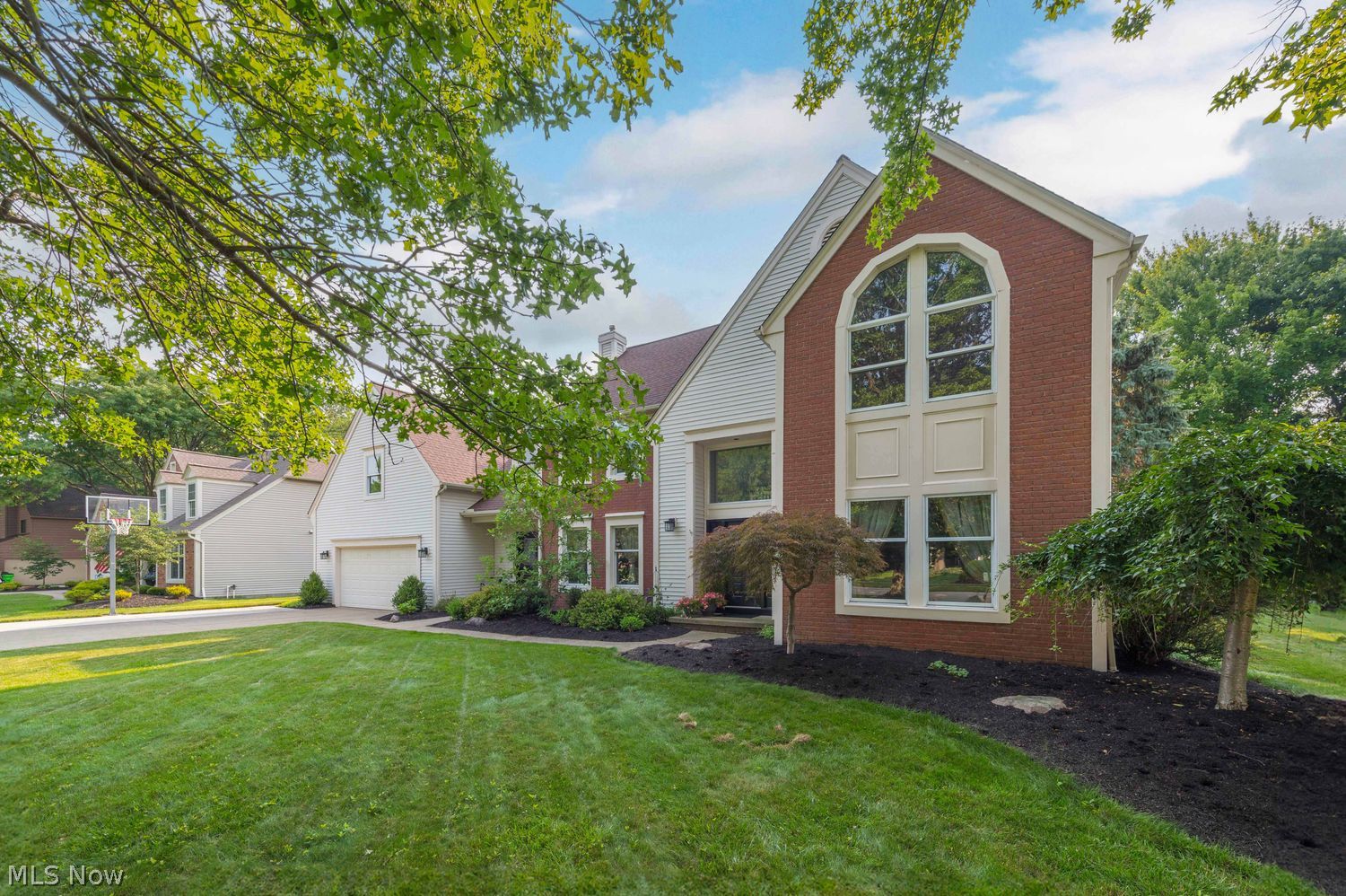 411 Windward Way Avon Lake OH 44012