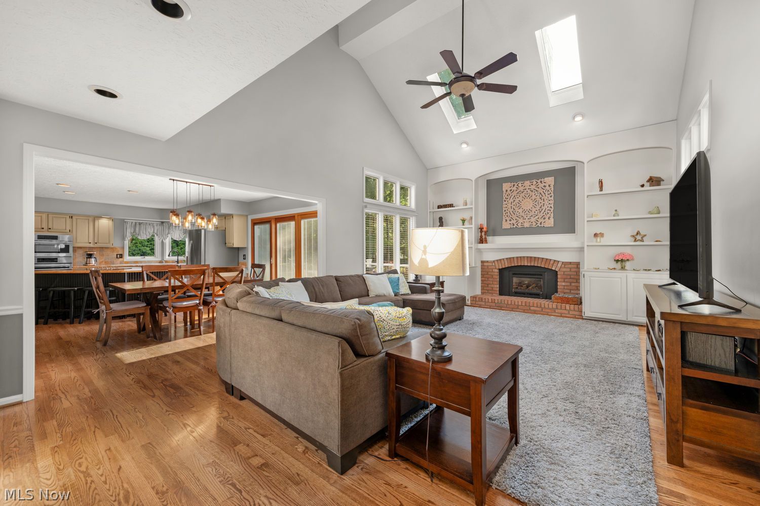 411 Windward Way Avon Lake OH 44012