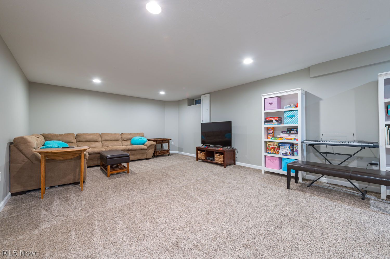 411 Windward Way Avon Lake OH 44012
