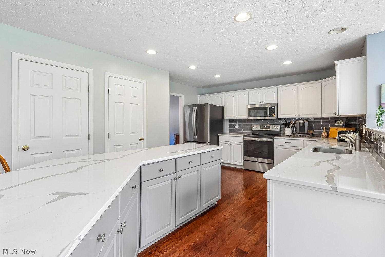 5392 Otten Road North Ridgeville OH 44039