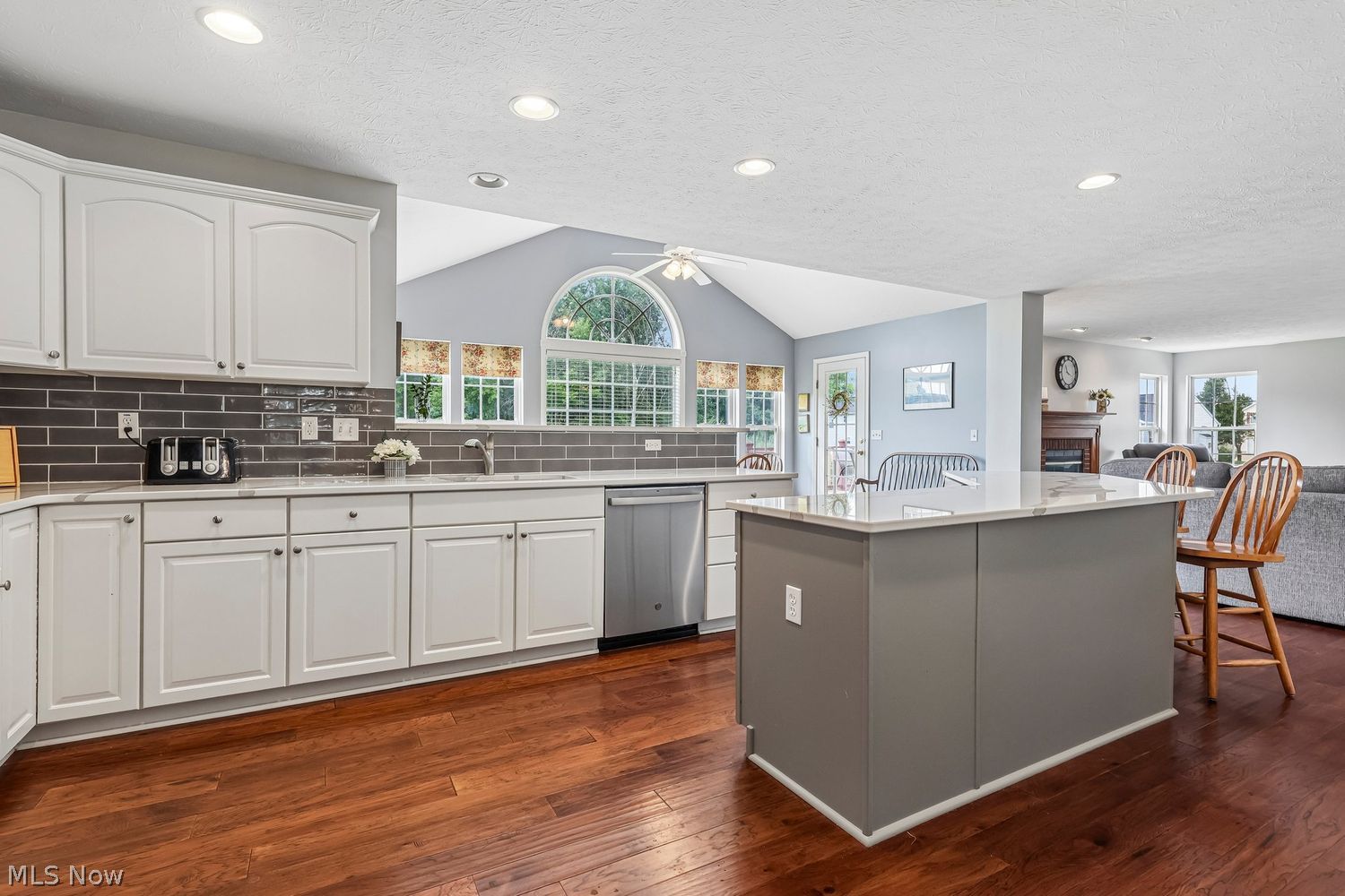 5392 Otten Road North Ridgeville OH 44039