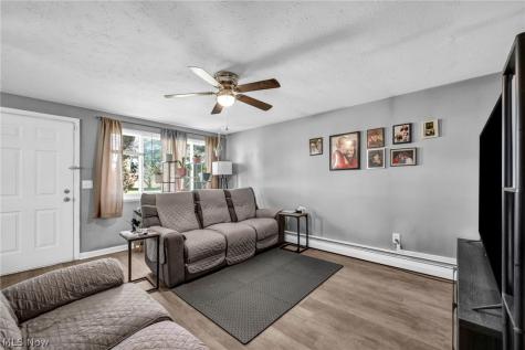 301 Warden Avenue Elyria OH 44035