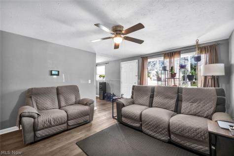 301 Warden Avenue Elyria OH 44035