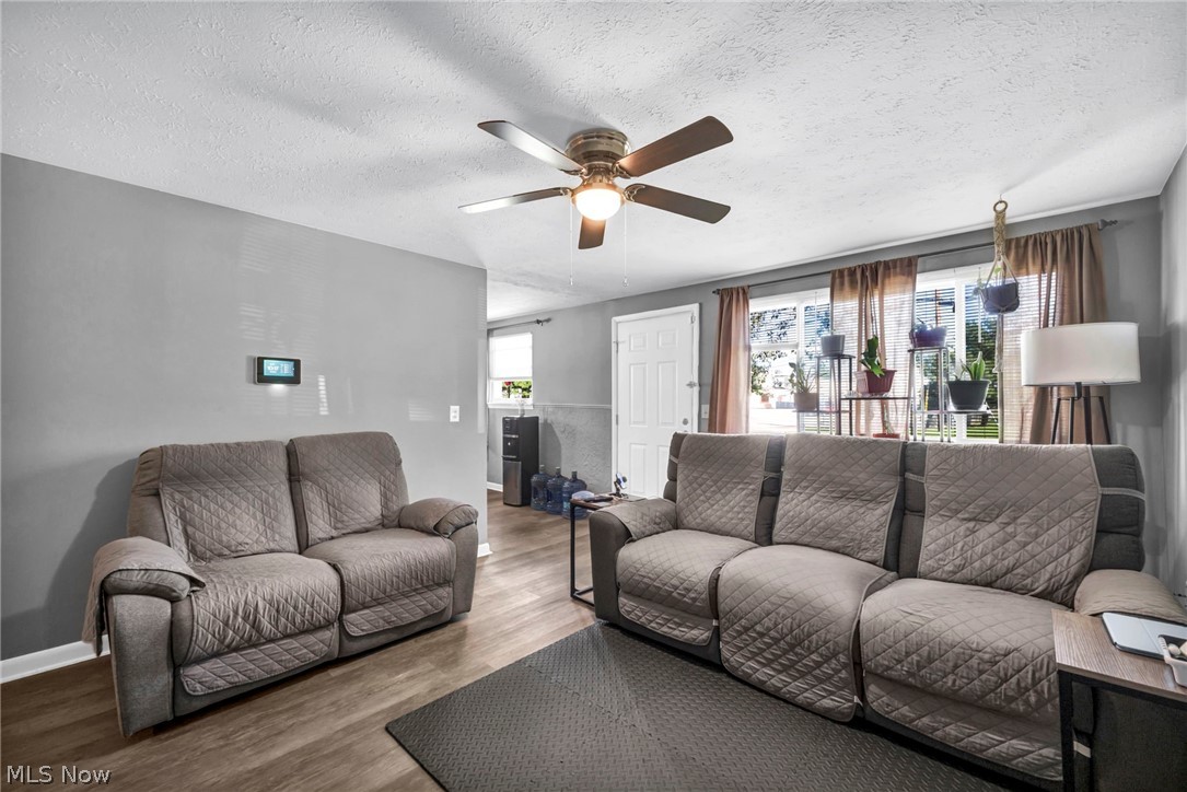 301 Warden Avenue Elyria OH 44035