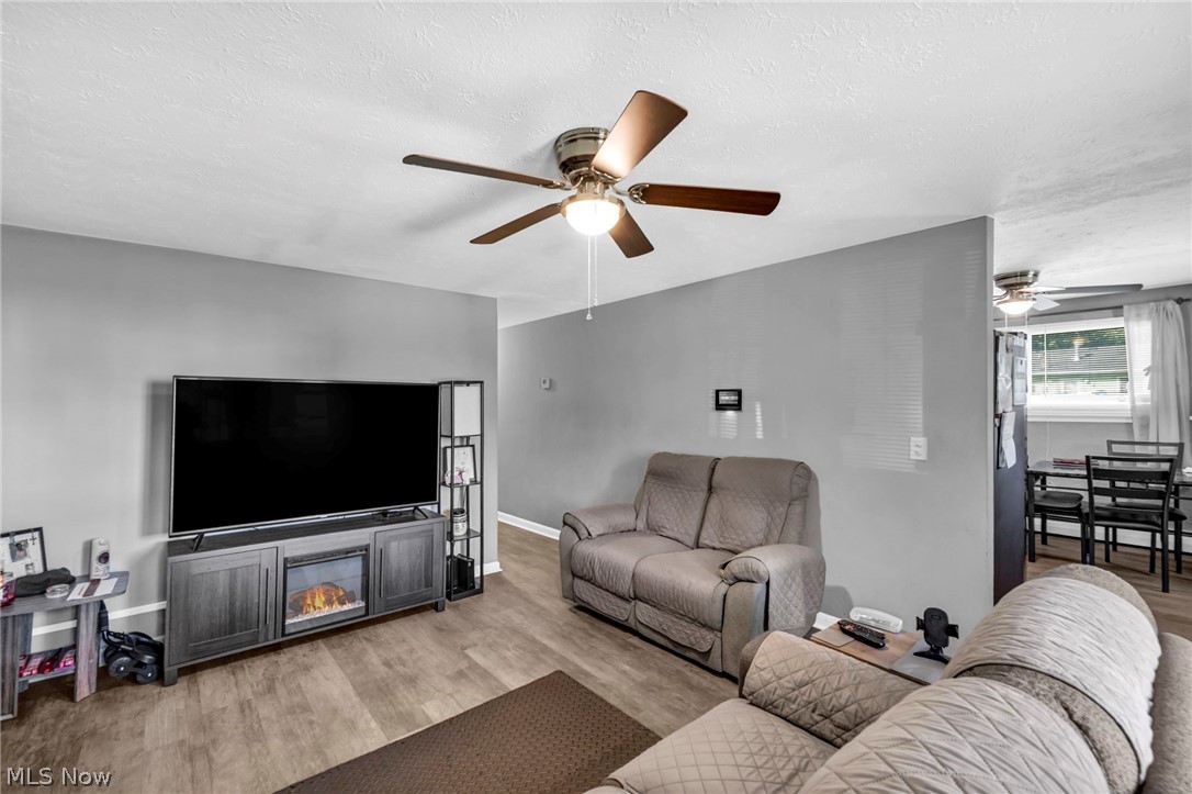 301 Warden Avenue Elyria OH 44035