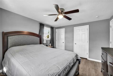 301 Warden Avenue Elyria OH 44035