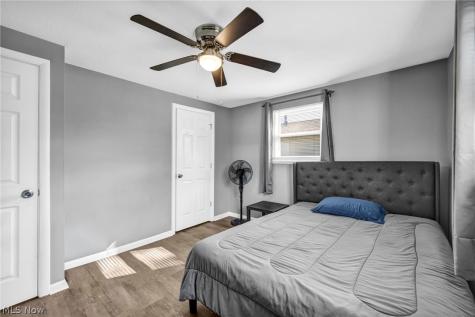 301 Warden Avenue Elyria OH 44035
