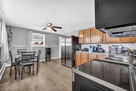 301 Warden Avenue Elyria OH 44035