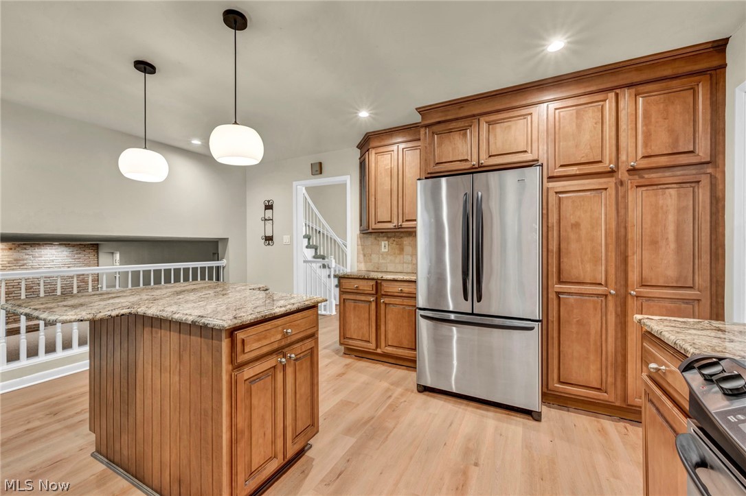 3159 Creekside Drive Westlake OH 44145