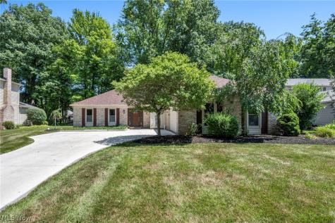 3159 Creekside Drive Westlake OH 44145