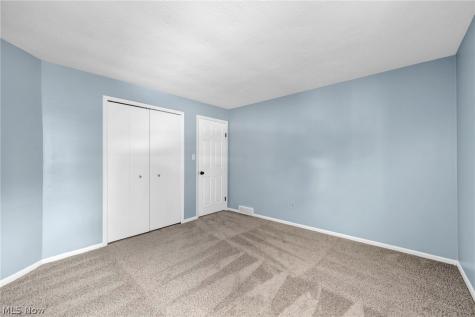3159 Creekside Drive Westlake OH 44145