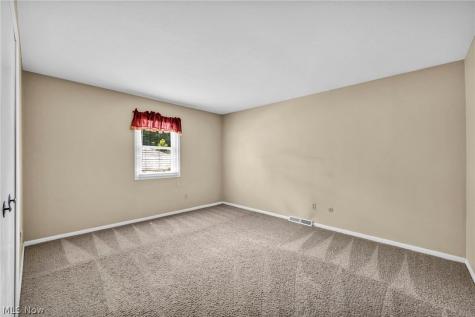 3159 Creekside Drive Westlake OH 44145