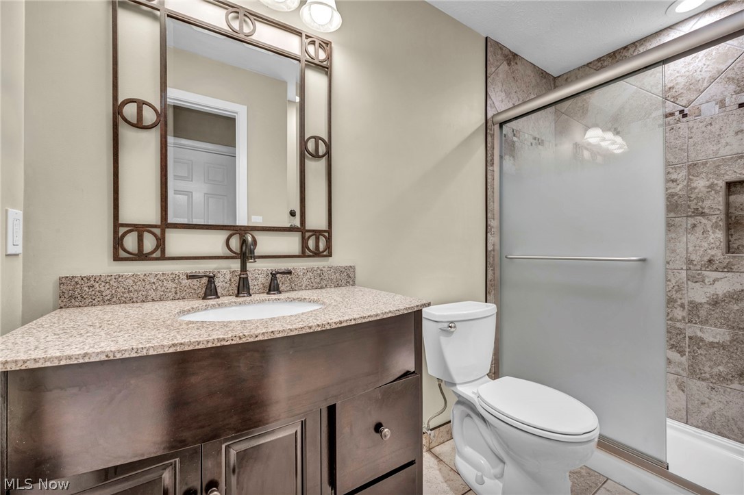 3159 Creekside Drive Westlake OH 44145