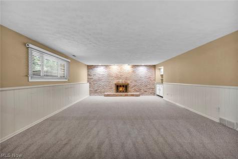 3159 Creekside Drive Westlake OH 44145
