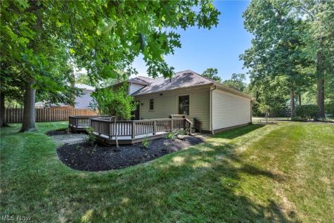 3159 Creekside Drive Westlake OH 44145