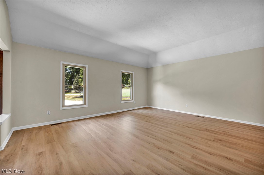 3159 Creekside Drive Westlake OH 44145