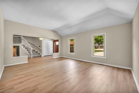 3159 Creekside Drive Westlake OH 44145