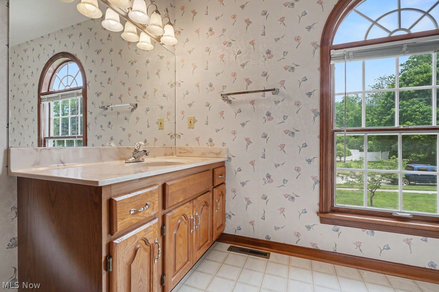 125 Maryann Road Tallmadge OH 44278