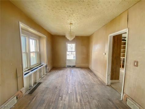 3344 Woodbridge Avenue Cleveland OH 44109