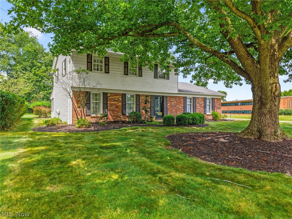 805 Fair Oaks Avenue SW North Canton OH 44720