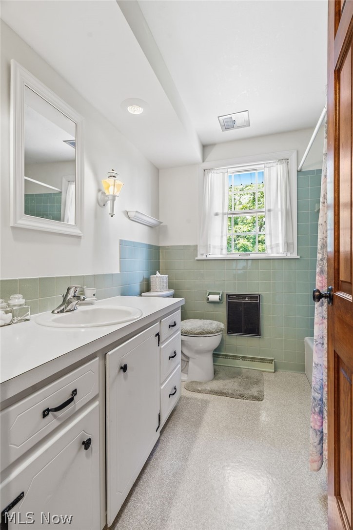 805 Fair Oaks Avenue SW North Canton OH 44720