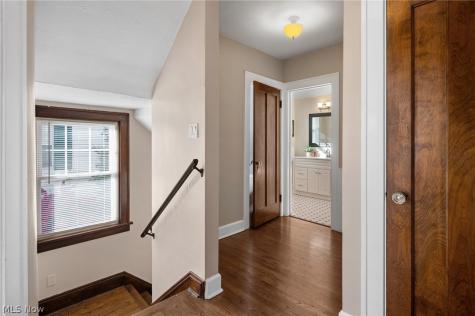3309 Elsmere Road Shaker Heights OH 44120