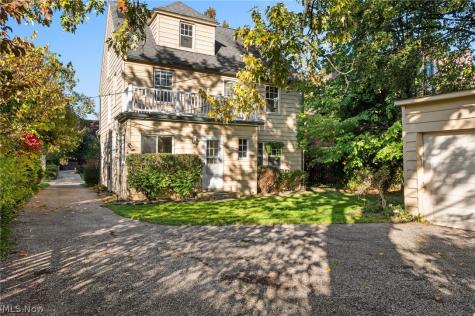 3309 Elsmere Road Shaker Heights OH 44120
