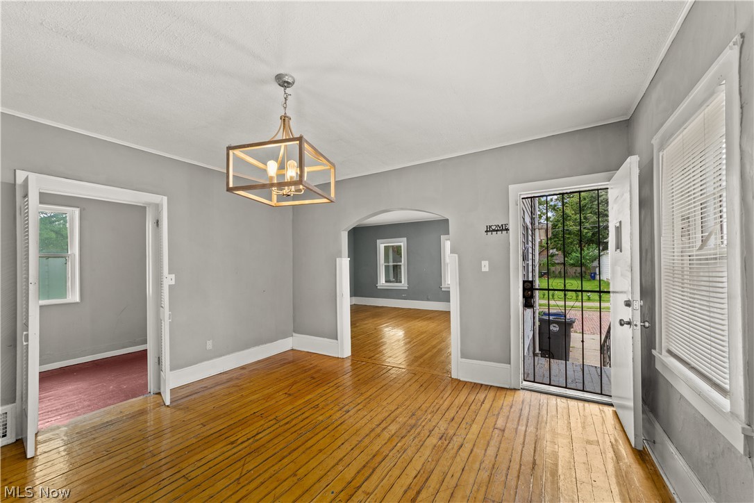 3330 W 59th Place Cleveland OH 44102