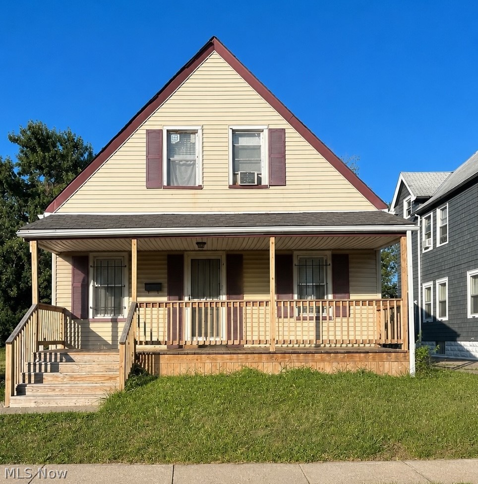 723 E 165th Street Cleveland OH 44110
