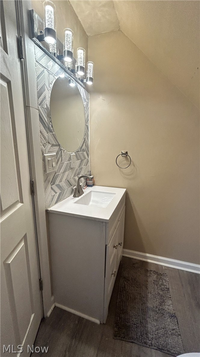 723 E 165th Street Cleveland OH 44110