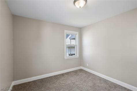 20831 Naumann Avenue Euclid OH 44123