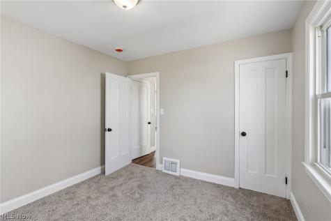 20831 Naumann Avenue Euclid OH 44123