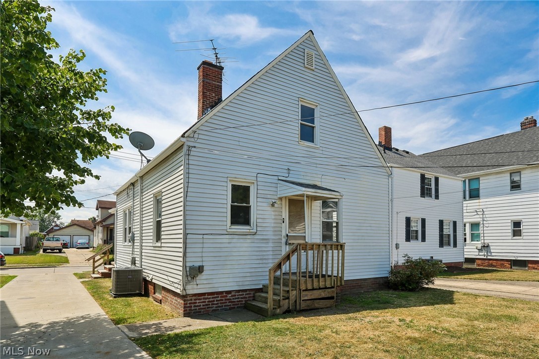 20831 Naumann Avenue Euclid OH 44123