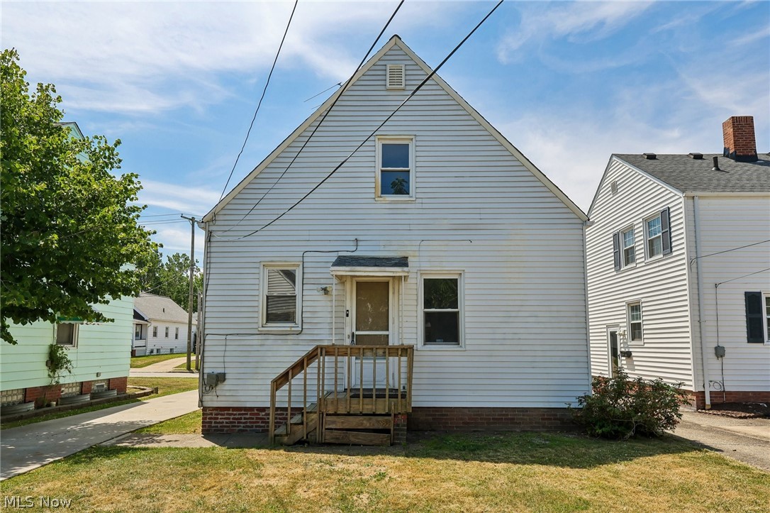 20831 Naumann Avenue Euclid OH 44123