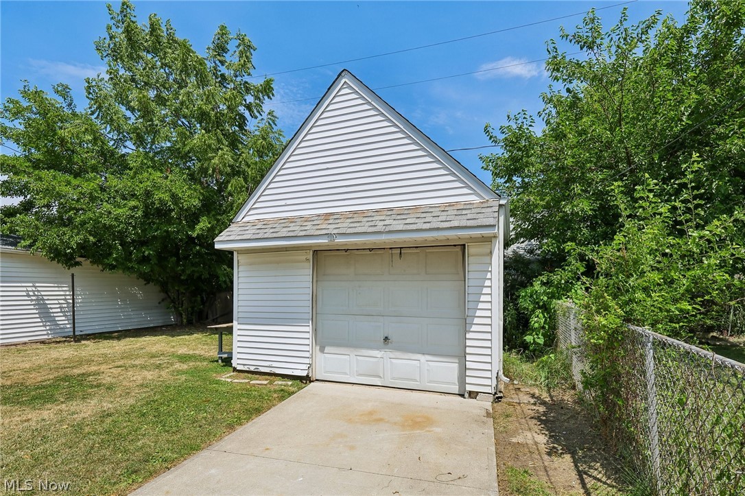 20831 Naumann Avenue Euclid OH 44123