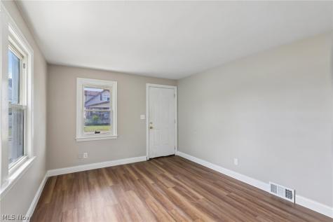20831 Naumann Avenue Euclid OH 44123