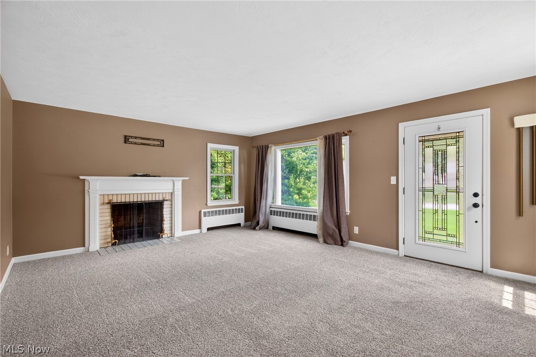 1129 Stratford Avenue NE Massillon OH 44646
