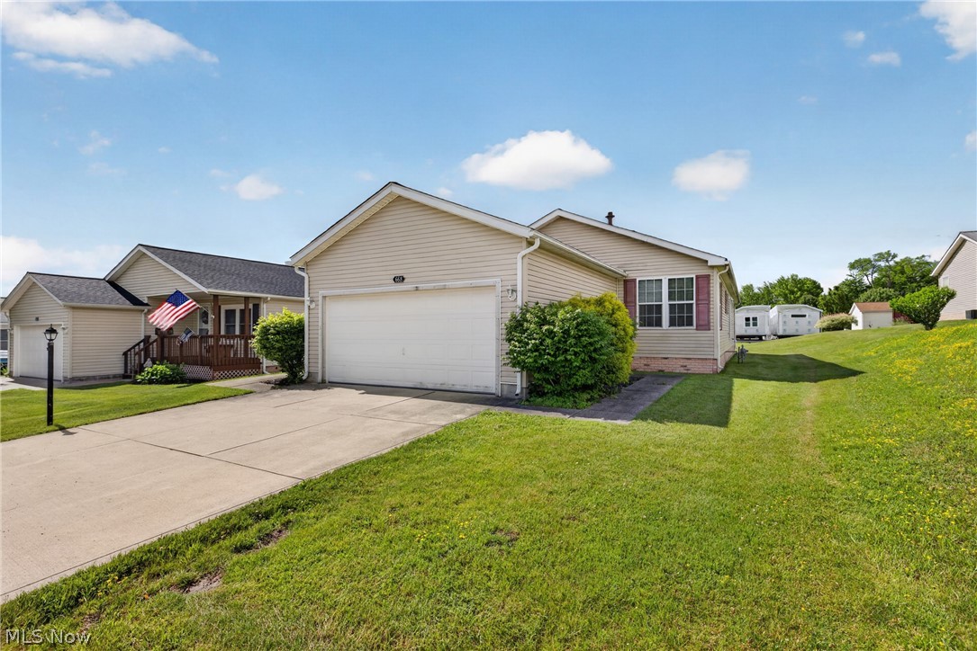 668 Woodlawn Road Chardon OH 44024