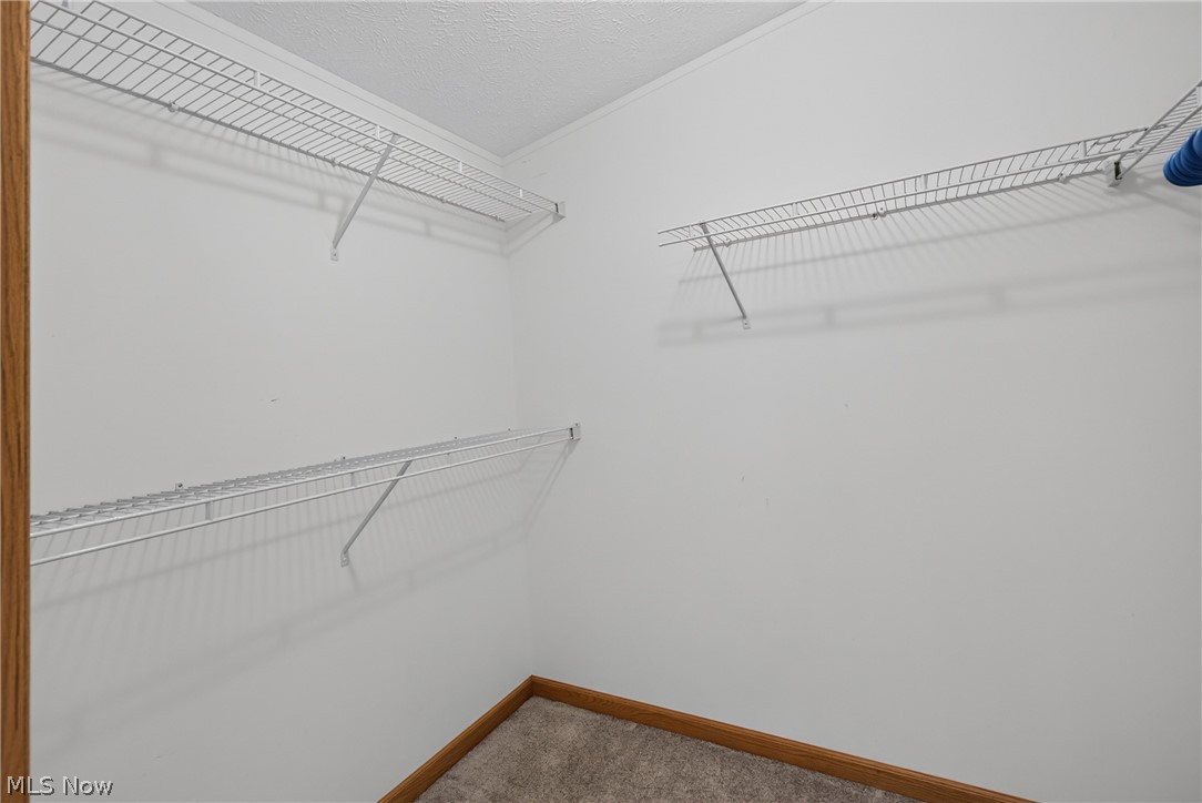 668 Woodlawn Road Chardon OH 44024