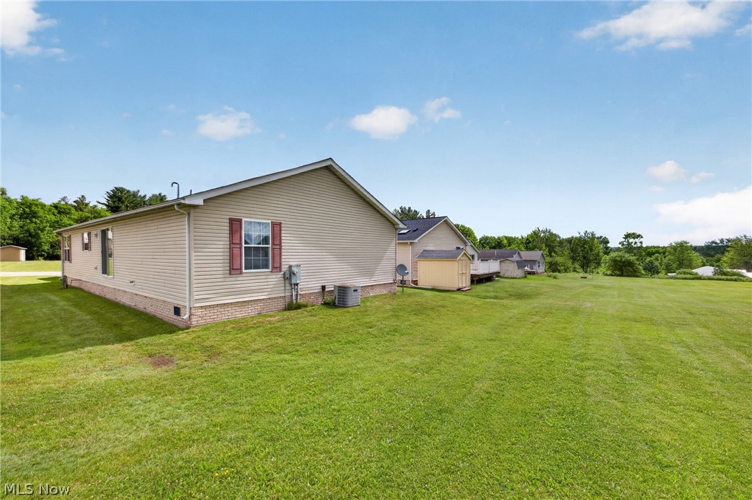 668 Woodlawn Road Chardon OH 44024