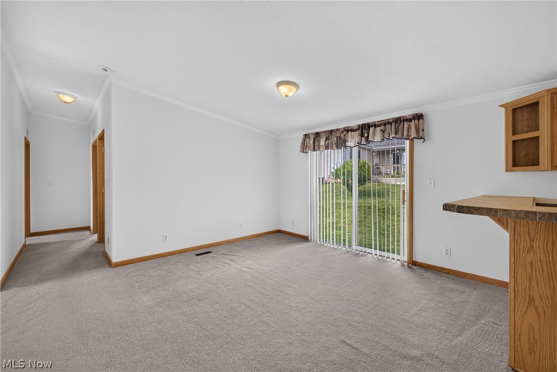 668 Woodlawn Road Chardon OH 44024