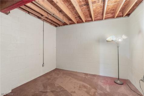 806 Township 1101 Road Ashland OH 44805