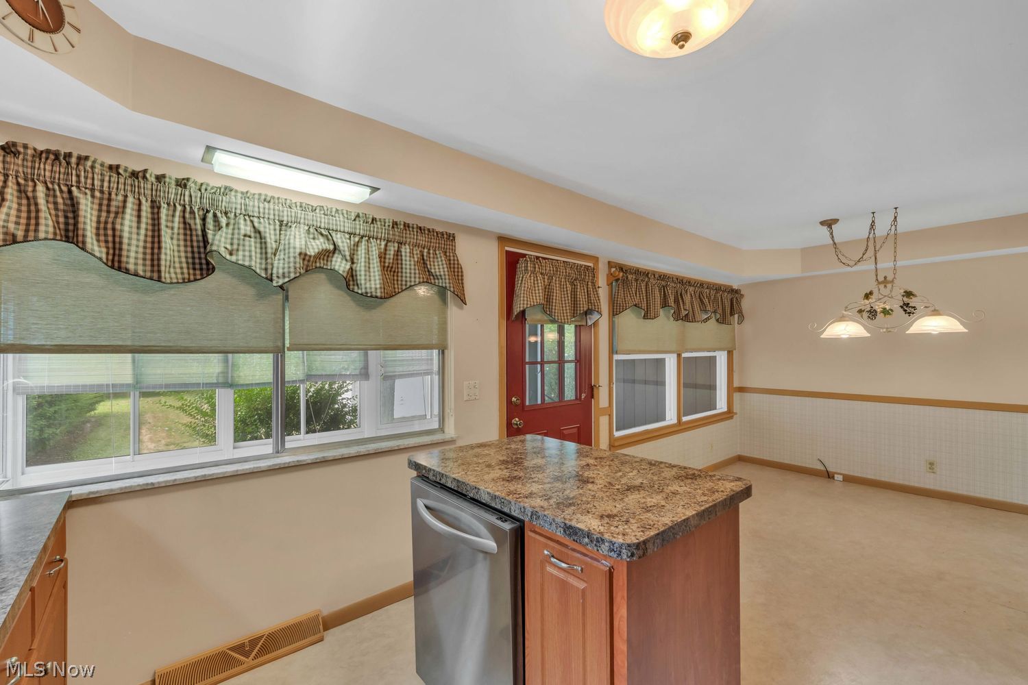 2660 Northview Road Rocky River OH 44116