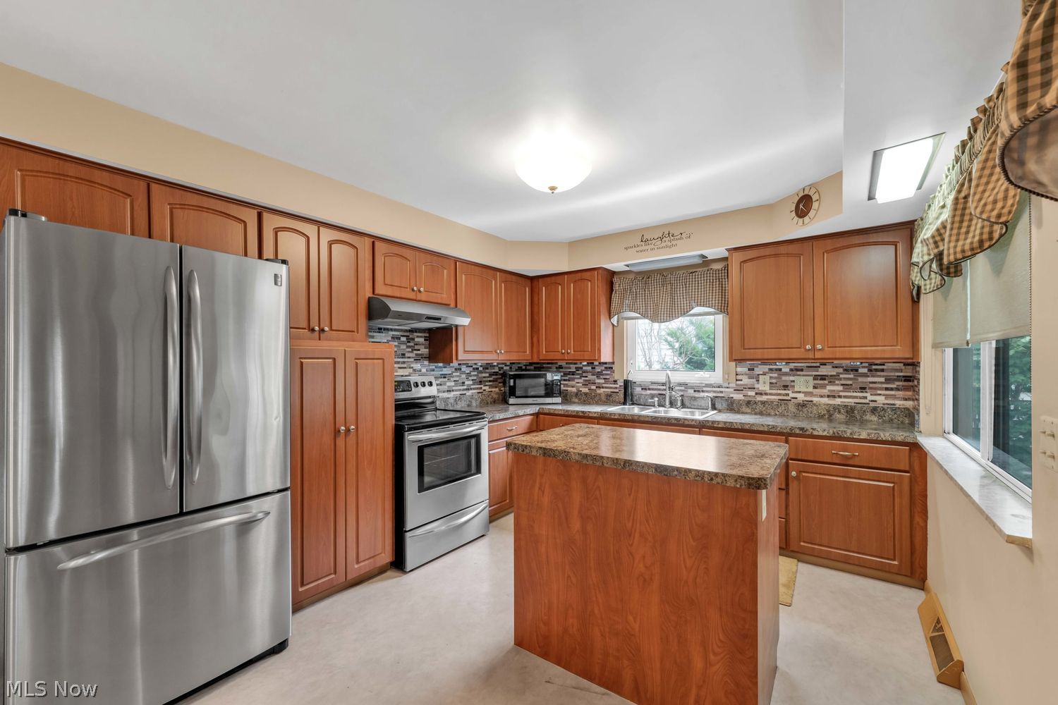 2660 Northview Road Rocky River OH 44116