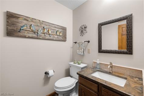6903 Hidden Valley Drive Amherst OH 44001