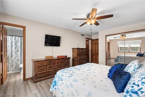 6903 Hidden Valley Drive Amherst OH 44001