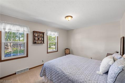 6903 Hidden Valley Drive Amherst OH 44001